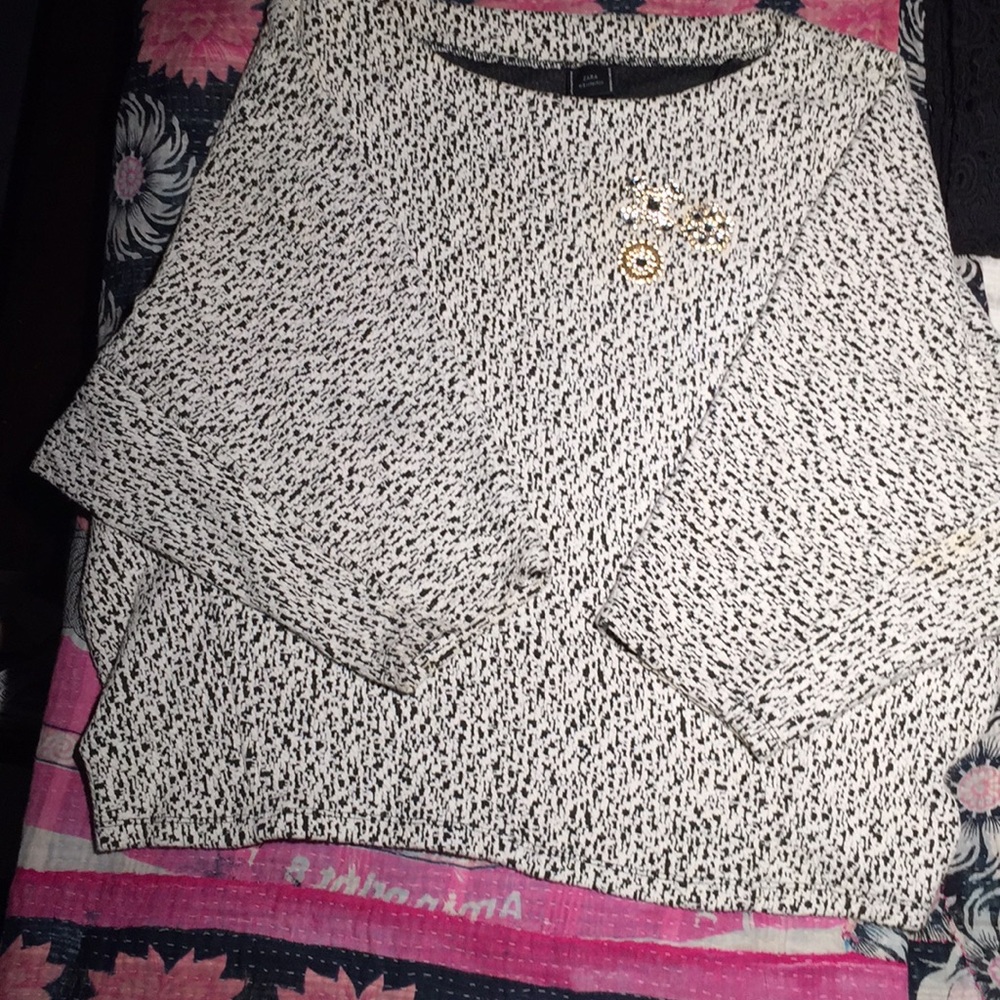 Zara black and cream dolman sleeve top